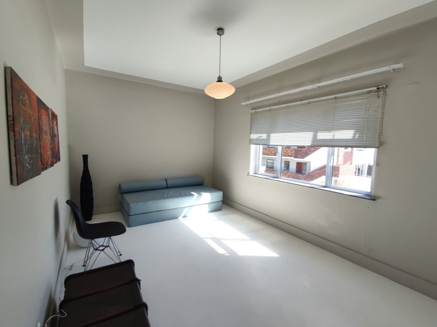 To Let 2 Bedroom Property for Rent in Sea Point Western Cape